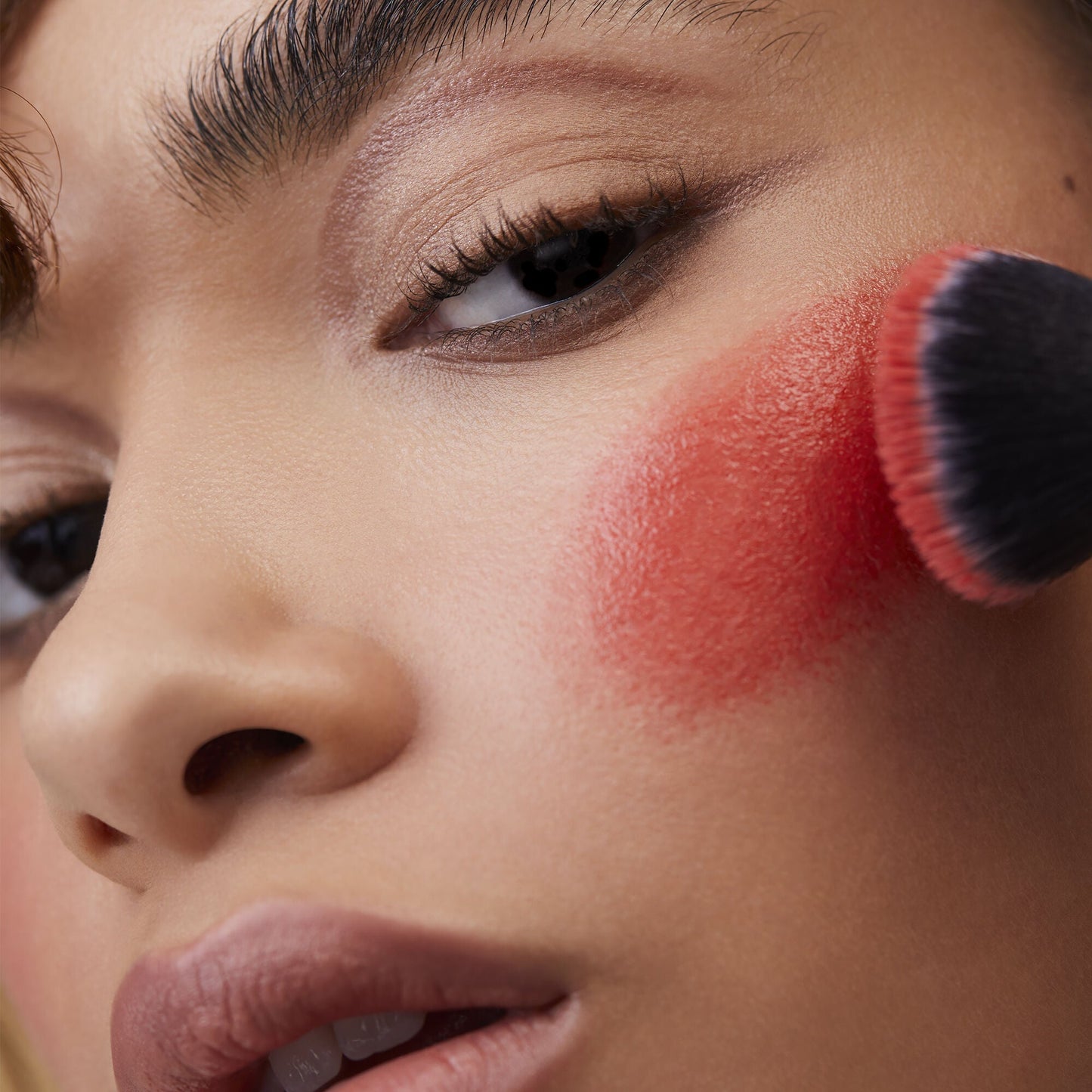 putty-blush-brush-s5 08112020_Alyssa_PuttyPrimerTrio-0241_IGF.jpg