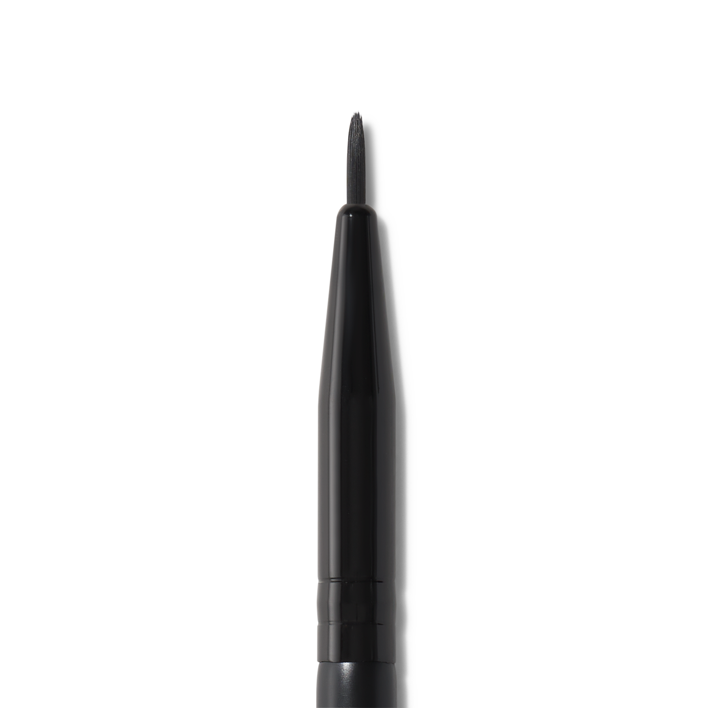 ultra-fine-eyeliner-brush-f7 81915_detail_R.png