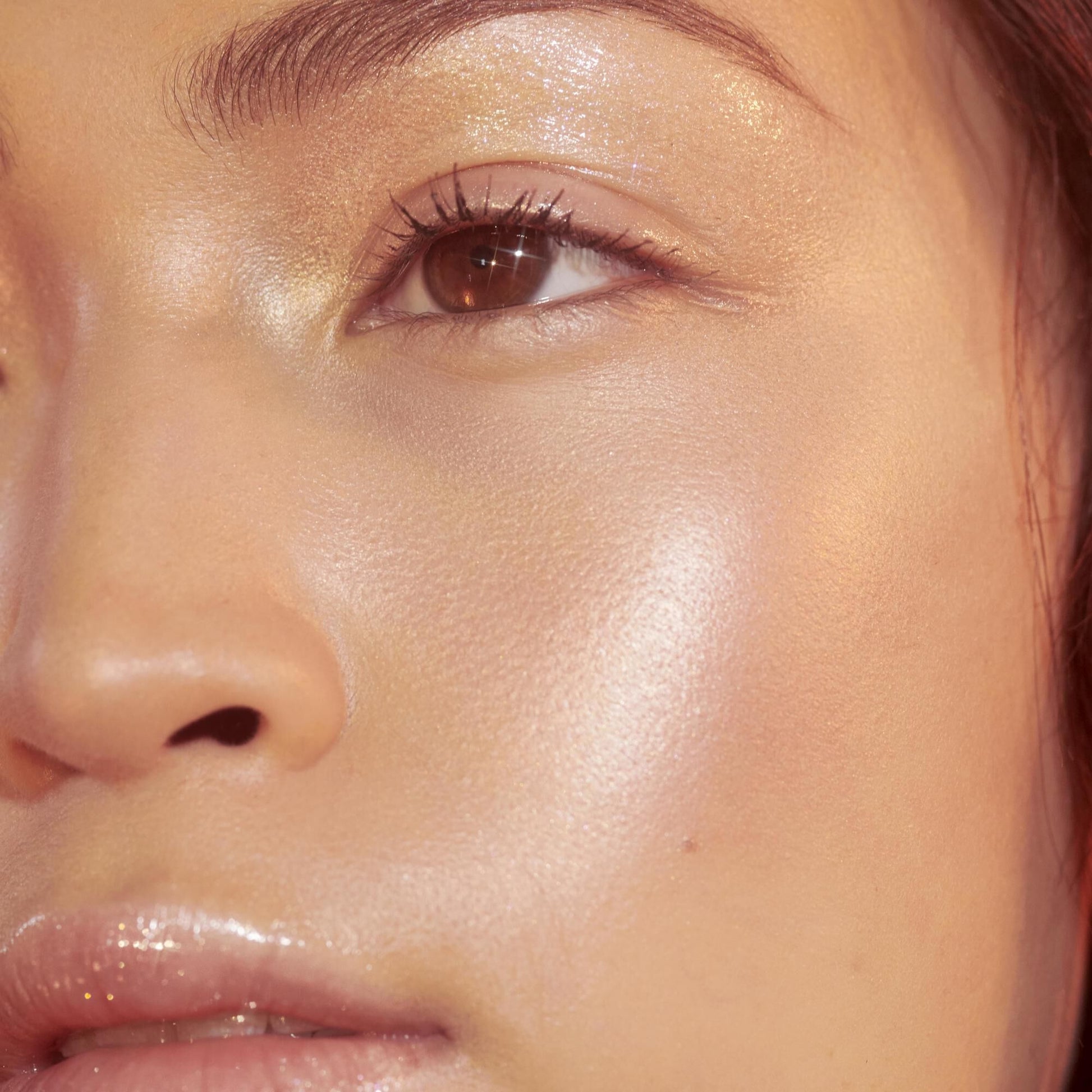 highlighter-brush-x3 crystal_OM_Jacqueline_782_square.jpg